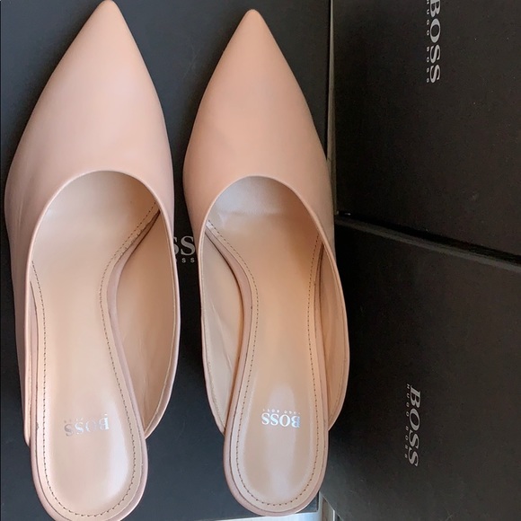 ❌SOLD❌🚫NOT FOR SALE ANYMORE🚫🤎Hugo Boss Mules🤎 - Picture 7 of 13
